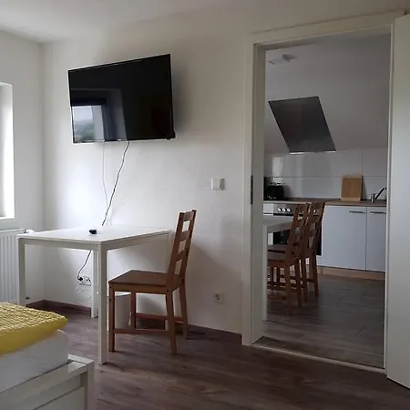 Dachwohnung Eyb mit 3 Schlafzimmern Ansbach Exterior foto