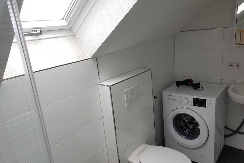 Dachwohnung Eyb Mit 3 Schlafzimmern Apartment