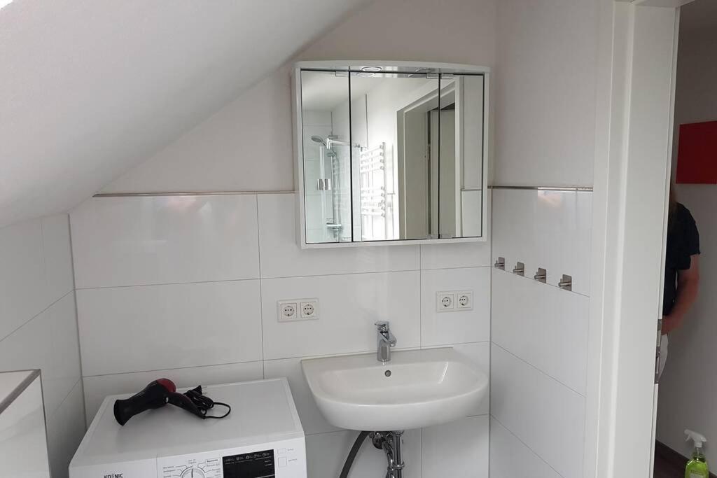 Apartment Dachwohnung Eyb Mit 3 Schlafzimmern Ansbach